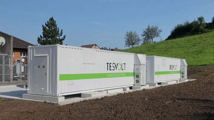 Archive: Tesvolt containerised battery energy storage system installation, Rheineck, 8 Jun 2024 (Kecko, CC BY 2.0). Not the SMT Energy / FlexGen Houston IV 9 September 2026 operational start, not Irby Construction EPC day-of, and not a FlexGen One-Touch Commissioning still.