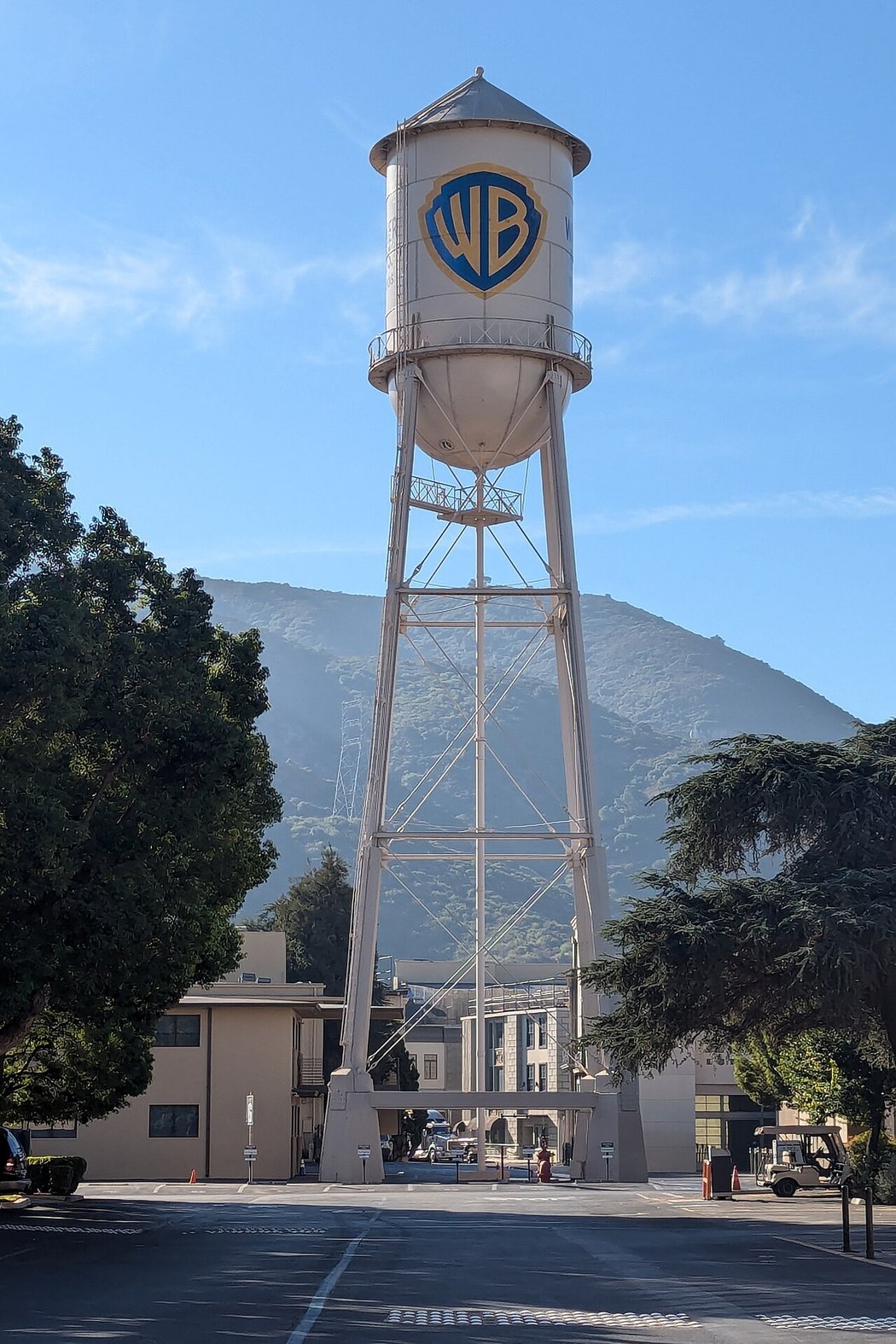 Archive: Warner Bros. Studios water tower, Burbank — full tank, WB shield, and legs (fourbyfourblazer, CC BY 2.0). Not the 21 September 2026 AG settlement press conference, not Bonta or Ellison day-of photography, not a consent-decree signing still, and not Paramount Skydance headquarters photography.