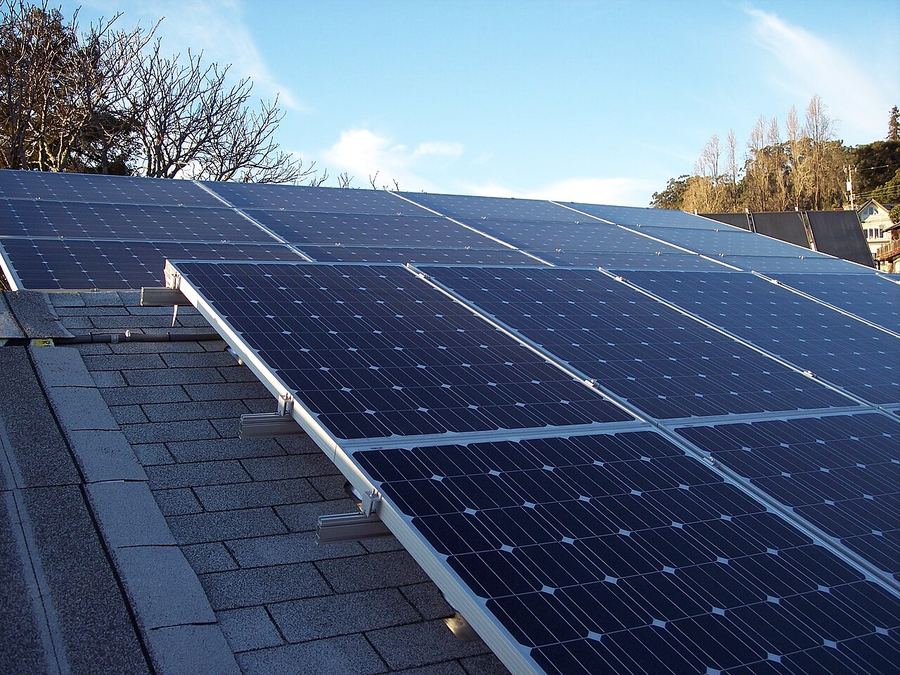 Archive: Rooftop solar panels on a house in Berkeley, California — Alfred Twu (CC0). Not the 22 September 2026 Solar for All ruling, not day-of EPA or Harris County counsel, and not a grant-ceremony still.